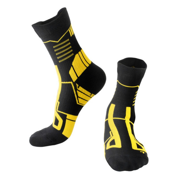 Professional Men Absorb Sweat Running Socks Warm Thick Hiking Basketball Non Slip Climbing Gym Fitness Sports Compression Socks