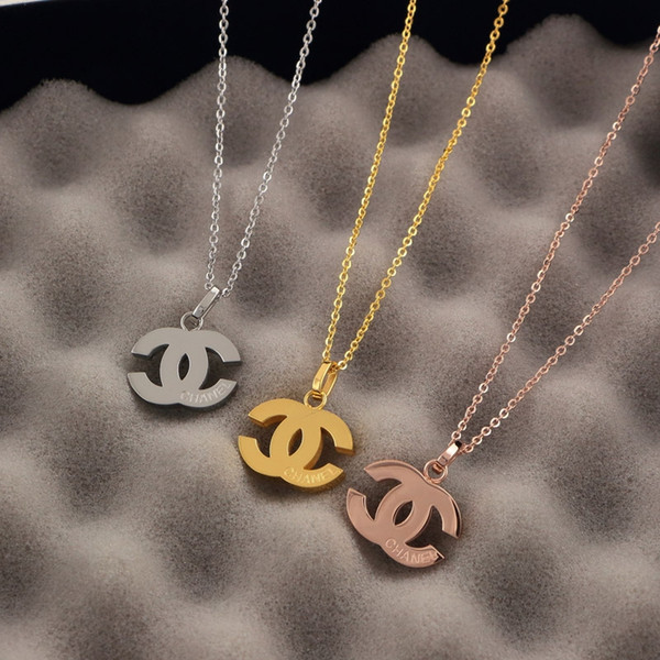 Mother's Day Gift Brand C Letter Pendant Necklace 18K Titanium Steel Plated Couple Necklace Fashion Titanium Sport Chain Accs