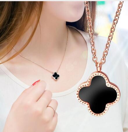 Simple Trendy Stainless Steel Four-Leaf Clover Necklaces Lucky Clover Jewelry Lucky Necklaces For Girl Gift Hot Sale