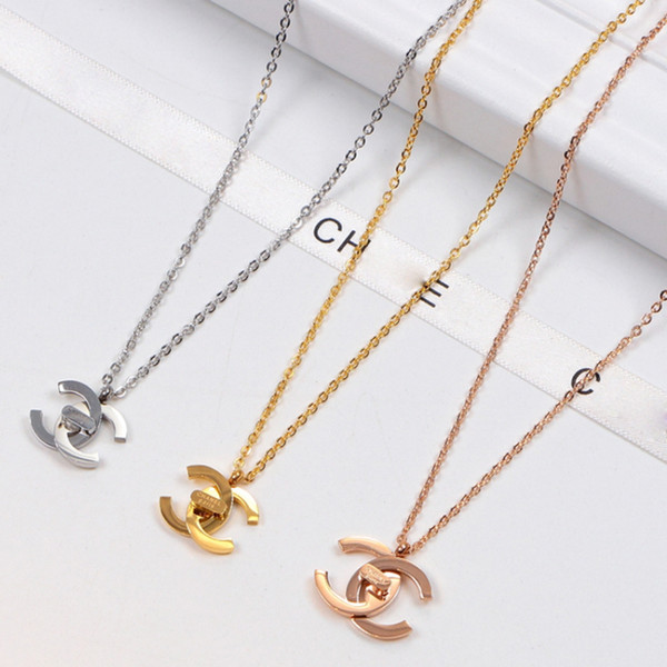 18K Titanium Steel Plated Couple Necklace C Letter Pendant for Women Brand Letter Chain Titanium Sport Accs