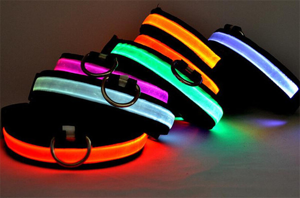 LED Nylon Pet Dog Collar Night Safety LED Light Flashing Glow in the Dark Small Dog Pet Leash Dog Collar Flashing Safety Collar