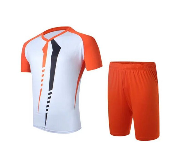 New display, sport type clothing, long sleeve, short sleeve, no sleeve, good quality, quality guarantee, large quantity, more favorable, fas