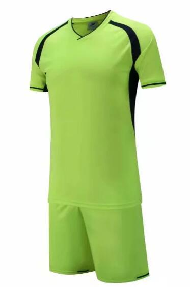 New arrive Cheap high quality soccer jersey soccer Football uniform kit No Brand uniforms kit Custom Name Custom LOGO green