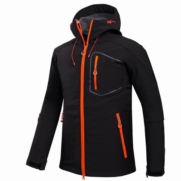 2017 New Active men Shell Jacket Winter Brand Hiking Softshell Jacket Men Windproof Waterproof Thermal For Hiking Camping