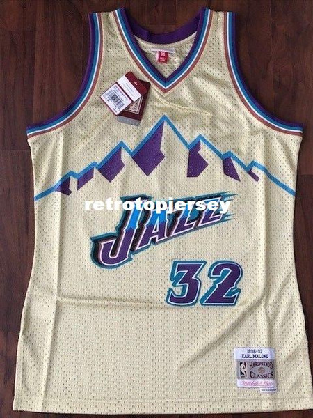 Top Sewn Karl Malone #32 Gold Jersey 1996-97 Rare MITCHELL AND NESS Retro Shirt Size XS-6XL basketball Jerseys Ncaa