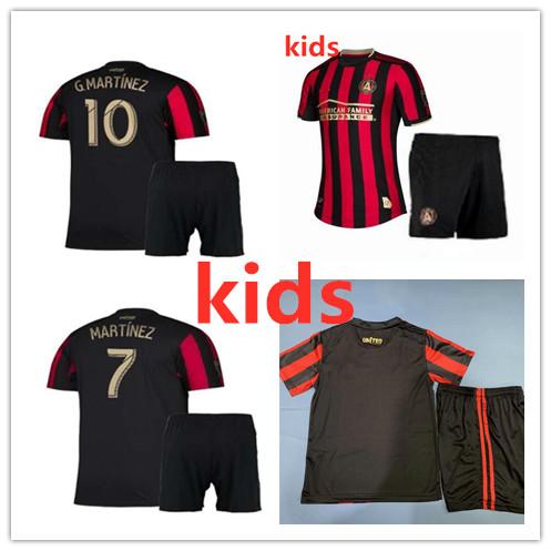 Kids Atlanta United FC Soccer Jerseys 2019 /20 10 ALMIRON 16 MCCANN 15 VILLALBA 7 MARTINEZ GARZA Custom Home Red Football Shirt and pants