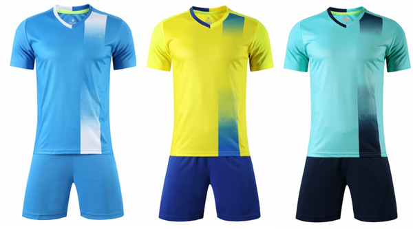 Top 2022Men's Mesh Performance Design custom Soccer jersey Sets With Shorts clothing Uniforms kits Sports popular Customized Soccer apparel