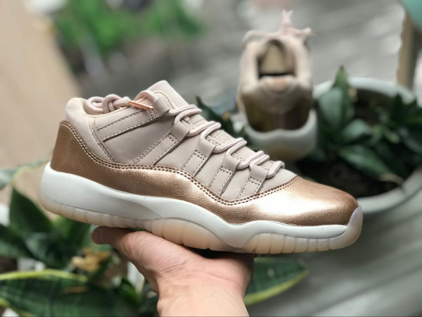 2018 Authentic 11s Low Basketball Shoes Men Women Low J11 Real Carbon Fiber Sneakers Rose Gold AH7860-105 Size36-40