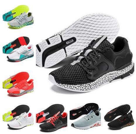 Top 2022Men's HYBRID Astro mens Running Shoes trainers athletic best sports shoes for men boots yakuda gym jogging Online training Sneakers