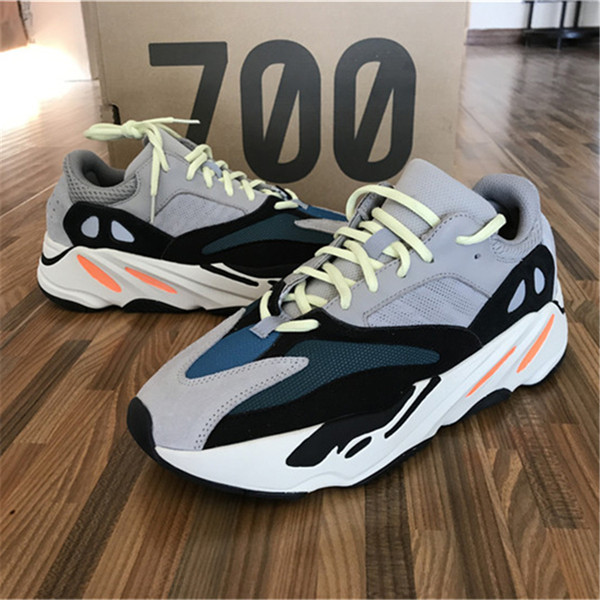 desinger shoes700 Wave Runner KAWS Kanye West Originals 2018 New Mens Designer Sports Running Shoes for Men Sneakers Women Luxury Brand shoe