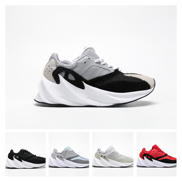 SY Boost Running Shoes Mens SHARKS Black White Red Grey Men Jogging Athletic Trainers Sports sneakers designer shoes Size US7-11