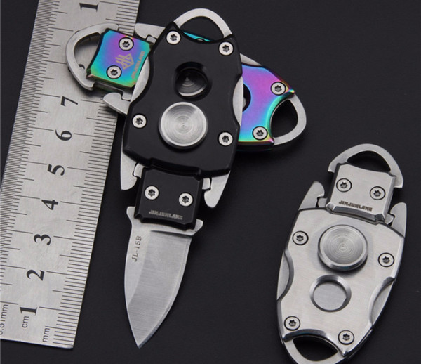 Wholesale New Multifunctional Folding Blade Pocket Knife with Fidget Spinner Finger Spinner for Gift Survival Camping Hunting Knives