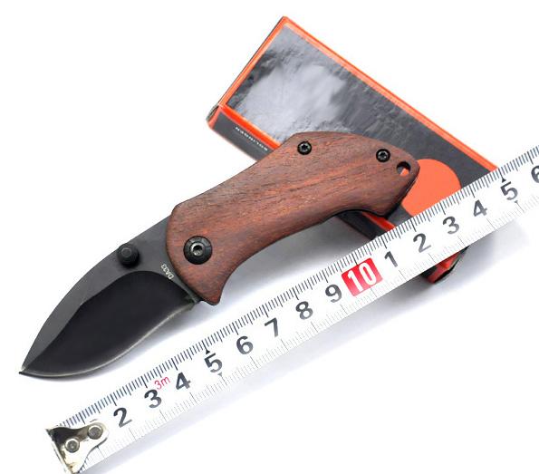 Wholesale Mini Folding 440C Blade Pocket Knife Tactical Hunting Knives Camping Survival Outdoor EDC Self-defense Tools for free shipping
