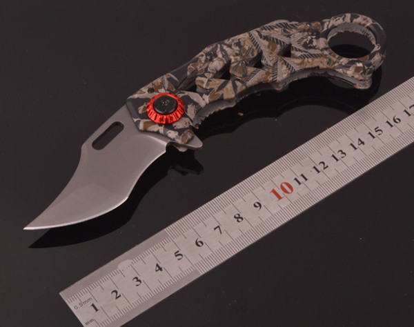 Wholesale Karambits Claw Knife Folding Blade Metal Handle Pocket Knife Camping Hunting Knives Tactical Survival Knives outdoor EDC Tools