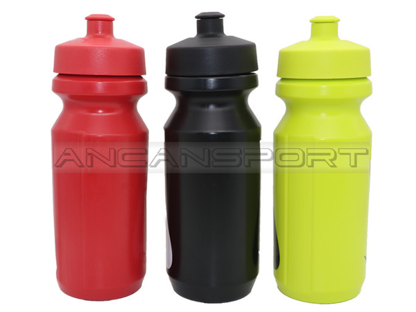 650ml Squeeze sports bottles water bottles football basketball kettle outdoor fitness bike mountaineering running swimming