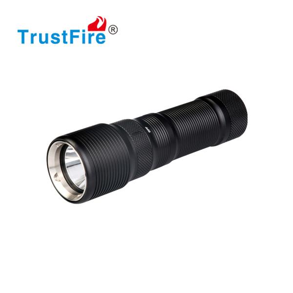 Professional Scuba Diving LED Flashlight Underwater Flash light Aluminum Alloy portable Scuba Flashlight 700 Lumen Diving Equipment XM-L2