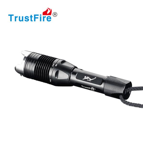 Professional Scuba Diving LED Flashlight 18650 Rechargeable Waterproof Torch Underwater Flash light 1000LM Super Bright Portable Torch Hot