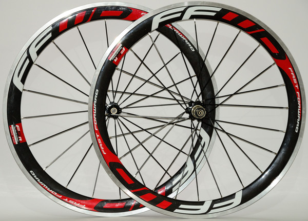 Free shipping alloy brake surface carbon wheels 700C 50mm depth 23 mm width road bike clincher wheelset with Novatec 271/372 hubs