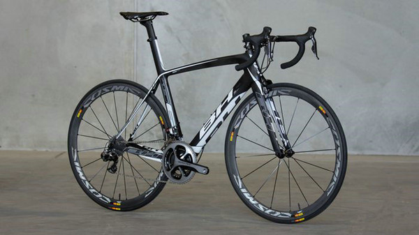 BH G6 Carbon Complete Road Bike Full Carbon Fiber Road Bicycle With Fit Both DI2 and Mechanical Group