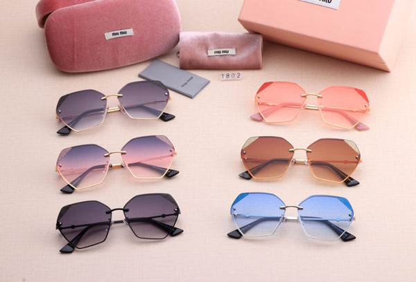 New driving Sunglasses for men women Classic Fashion Unisex UV400 design brand sunglasses sun glasses with free box 1802