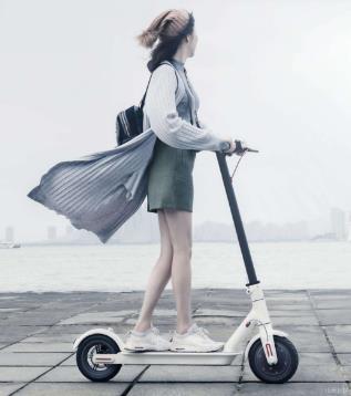 2018 worth buying OEM /ODM xiaomi similar two wheels folding electric scooter for the China original factory