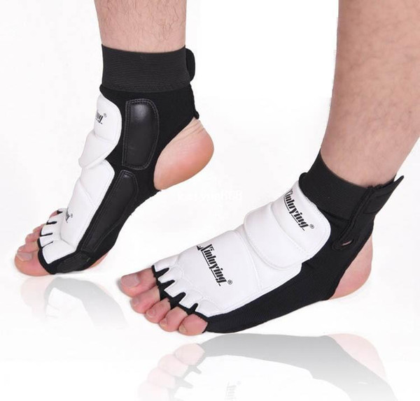 high qulity brand new Taekwondo foot wear fighting foot guard gear tae kwon do foot protector