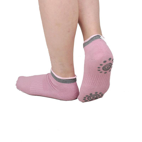 Yoga socks Women Sports Exercise Keep Balance Cotton Non Slip Skid Socks Yoga Pilates Pink Black Socks 4 Colors