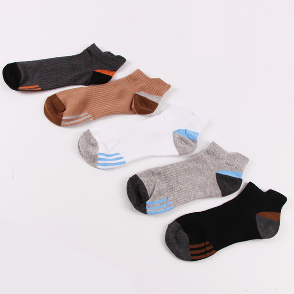 New 5 pairs of mixed color clothing men's cotton socks duck tongue followed by sports socks breathable deodorant socks men