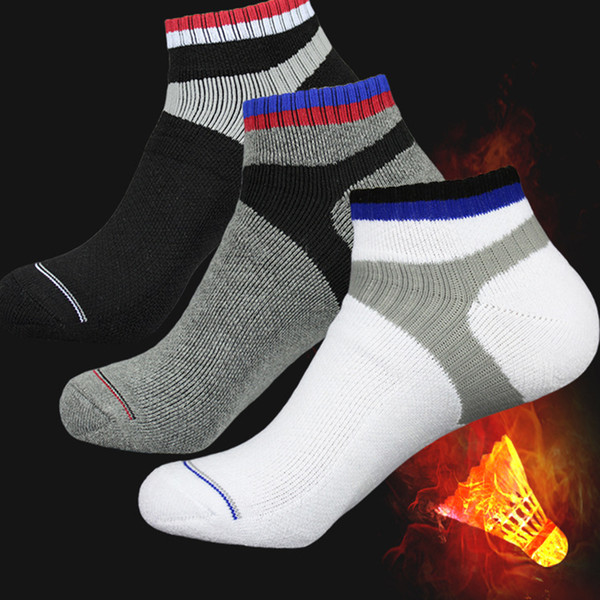 2017 New Thicker Towel Bottom Sports Socks Men's Color Stripe Mesh Badminton Socks Short Sleeve Wings Socks Pure Cotton Sweat