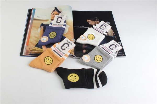 Hot Sale Emoji Scoks Fashion Women Mens Sports Socks Short Sports Socks For Running/basketball Cotton Socks In Stock Fast Shipping