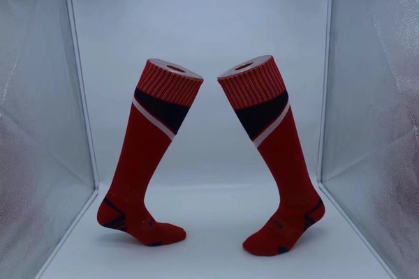 Adult's Polyester Long Soccer Socks Men's Outdoor Sport stocking 3 Colors Football Training Knee High Socks No Finger-separated Socks