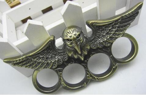 New 2015 Knuckle Duster Eagle Head Knuckle Duster Camping Tools Cold Steel Free shipping