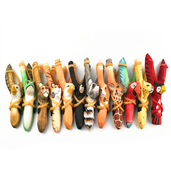 Cute Animal Wooden Hunting Slingshot Animal Giraffe Tiger Wolf Fox Dog Shape Sling Shot Toys For Outdoor Catapult