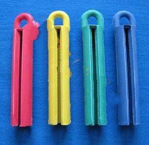 free ship new rubber billiard cue hangers boom snooker billiards cue hanger pool cue holder boom equipment rack rod accessory