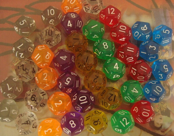 D12 Crystal 12 Sided Dice 18mm Multi Colored Polyhedral Dices RPG Game Boson Funny Kids Toy Family Party Playing Drinking Games #P29