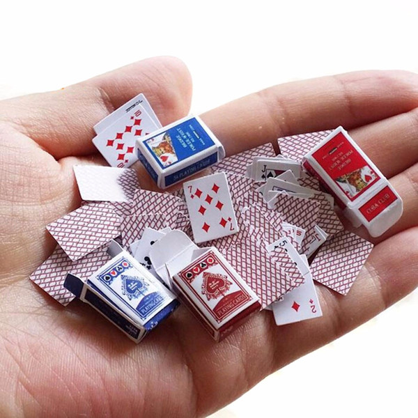 1 Set 1:12 Cute Miniature Dollhouse Cute Mini Poker Playing Cards Style Random Mini Cute Poker Doll Accessories SC138