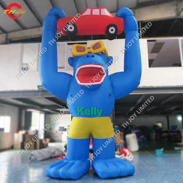 color outdoor giant Inflatable Gorilla Holding Car for advertising big inflatable gorilla balloon for promotion or display