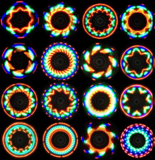 Fidget Spinners Chrome Camo LED Fidget Spinner 11 LED Beads 18 Patterns Replaceable Battery Luminous Fingertips Metal Color bat Hand Spinner