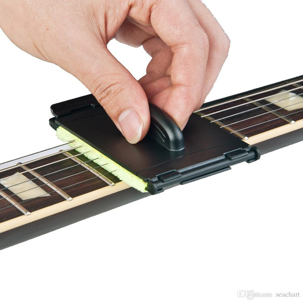 1 pcs Electric Guitar Bass Strings Scrubber Fingerboard Rub Cleaning Tool Maintenance Care Bass Cleaner Guitar Accessories NY047