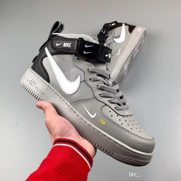 2019 Cheap 1 Utility Classic Black White Dunk Men Women Casual Shoes red one Sports Skateboarding High Low Cut Wheat Trainers Sneakers 36-44