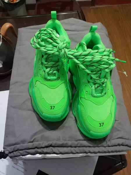 2019 New Fashion Paris 17FW Triple-S Sneaker Triple S Casual Dad Shoes for Men Women Fluorescen green transparent Ceahp Sports Designer Shoe