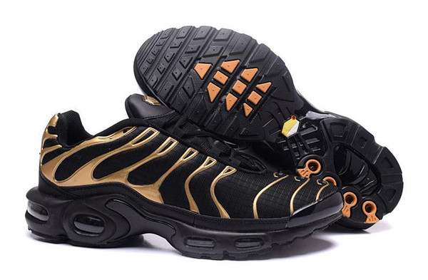 2018 New Running Shoes Men TN Shoes tns plus Fashion Increased Ventilation Casual Trainers Olive red blue black Sneakers Chausseures