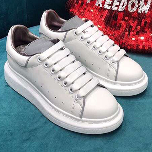 Top quality Designer Women Mens Reflective Casual Shoes Dress Shoes for Men Platform Designer Shoe Leather Lace Up Wedding Sneaker 35-46