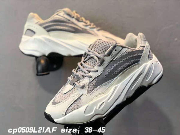 2020 Triple S Designer Low New Arrival Sneaker Combination Soles Mens Womens Runner Shoes Top Quality Sports Casual Shoe