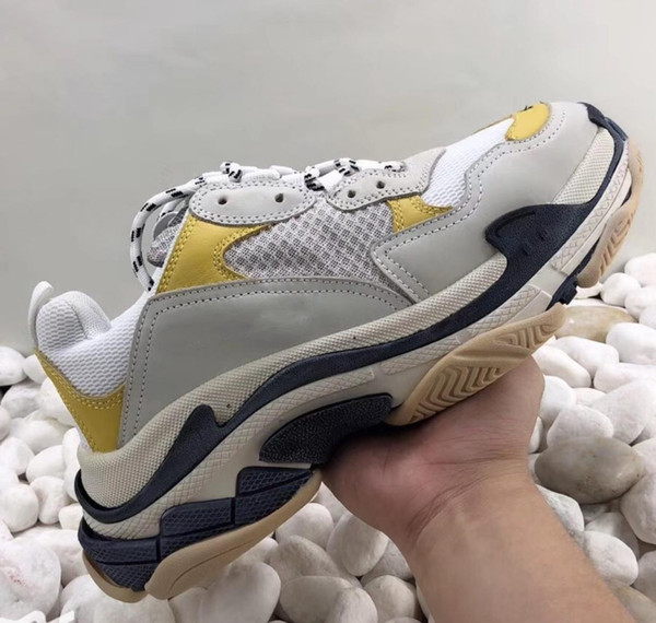 2019 Paris 17FW Triple-S Sneaker Luxury Designer Mens Womens Casual Shoes High Quality Mixed Colors Thick Heel Grand EU 36-45