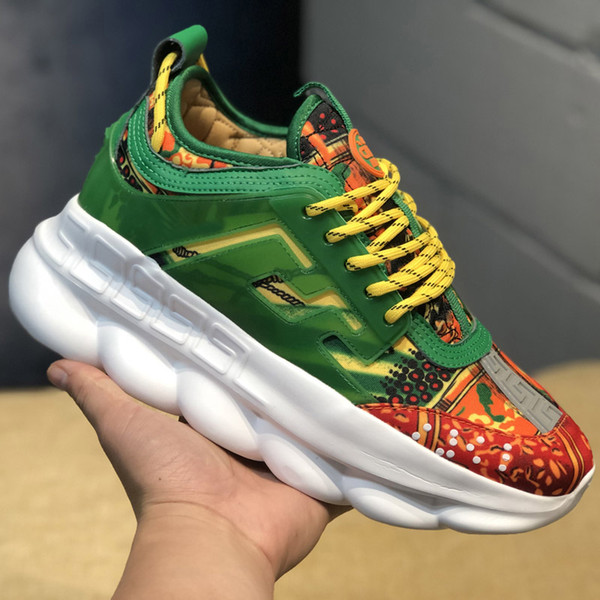 Top Quality Chain Reaction Luxury Designer Shoes Mens Womens 2019 New Fashion District Medusa LUX Chaussures De Homme Femme