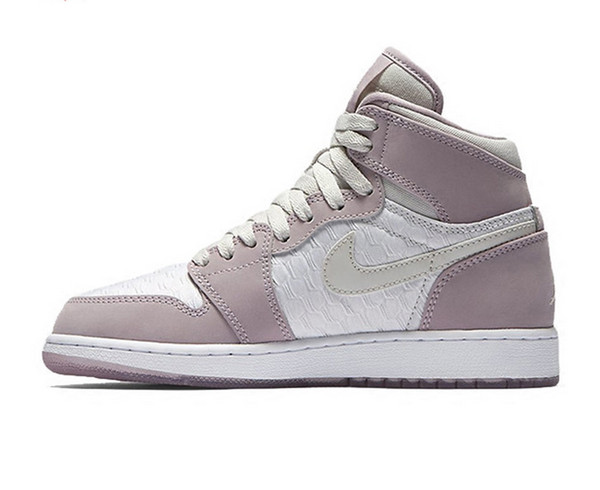 1s High OG Pine Green Court Purple 1 Shadow Blue Moon basketball shoes NRG Gold Toe Bg (Gs) Bred Toe Game Royal Sports Shoes free shippment
