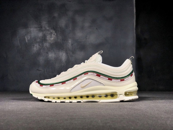 New 97 Running Shoes Black Leopards White Pink Runner Shoes Metallic Gold Silver Bullet Men trainer 97s Women Sports Sneakers