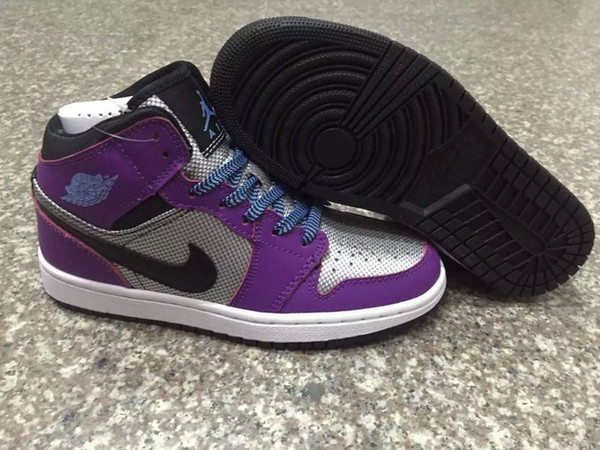 1s High OG Pine Green Court Purple 1 Shadow Blue Moon basketball shoes NRG Gold Toe Bg (Gs) Bred Toe Game Royal Sports Shoes free shippment2