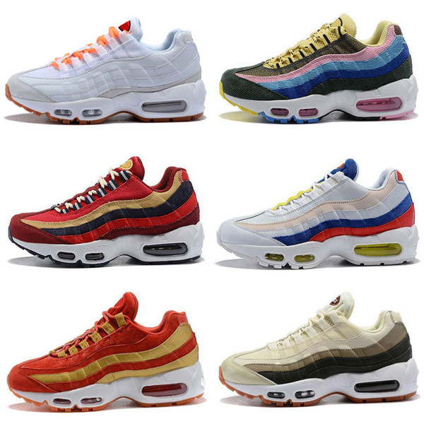 95 TT OG 20th Anniversary Men Outdoor Shoes Solar Red Pull Tab Grape Patch Release Triple Black White 95S Trainers Designer Sneakers